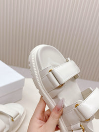 Dioract Sandals