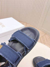 Dioract Sandals