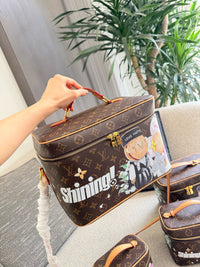Nice Vanity Bag