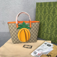 Supreme Tote