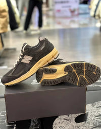 NB2002R Phantom Sneakers