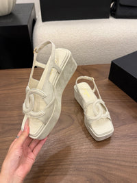 26S Platform Sandals