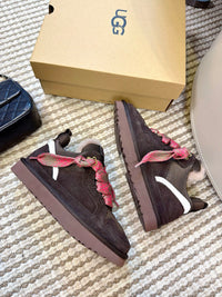 Lowmel Sneakers
