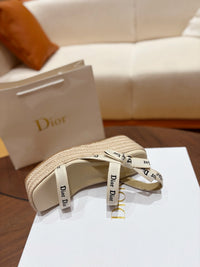 J'Adio Wedge Slides
