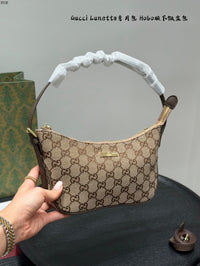Lady Lunetta Small Shoulder Bag