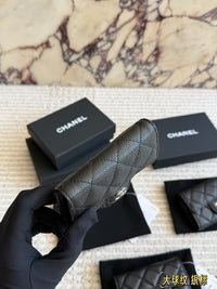 Classic Flap Card Holder