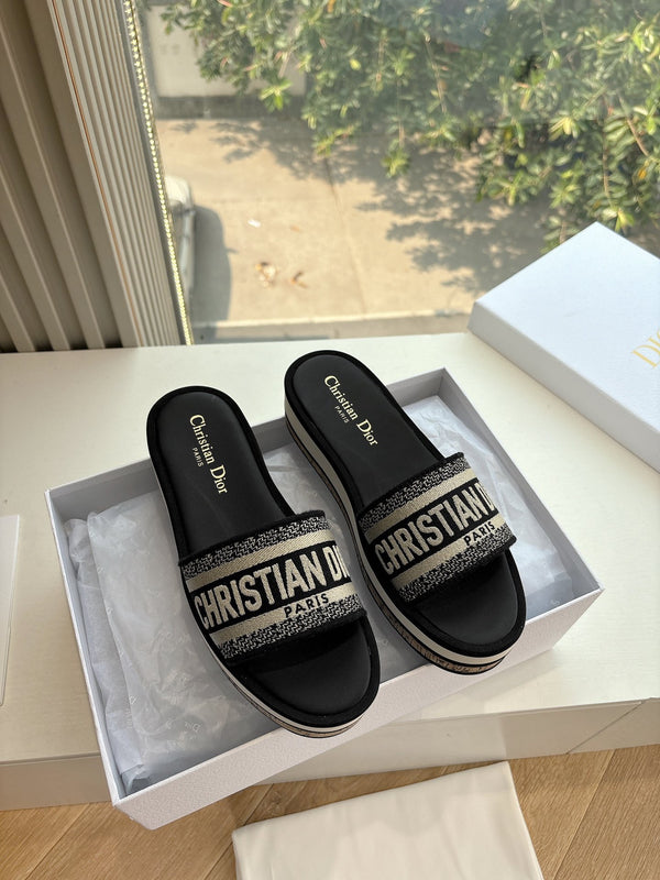 Dway Slides