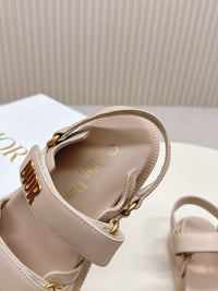 Dioract Sandals