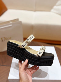 J'Adio Wedge Slides