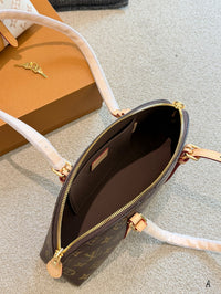 Squire East West Bag