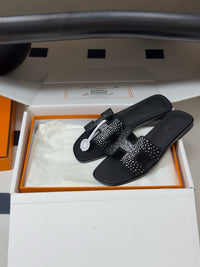 Oasis Sandals