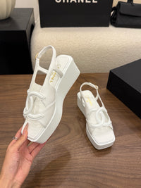 26S Platform Sandals
