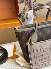 Neverfull Bandoulière Inside Out BB