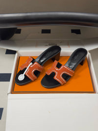 Oasis Sandals