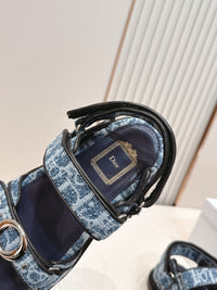 Dioract Sandals