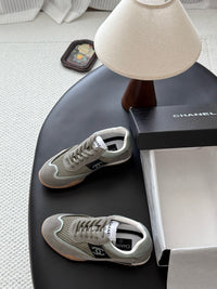 26C Logo Trainers