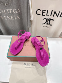 Mindil Suede Sandals
