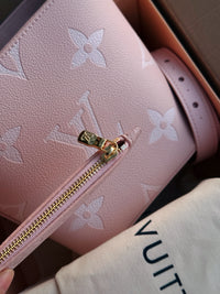 All In BB Bucket Bag