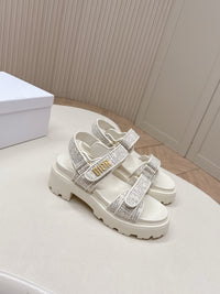 Dioract Sandals