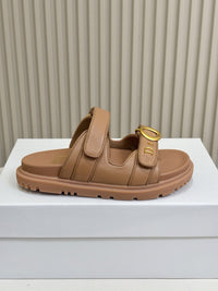 Dioract Sandals