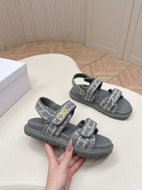 Dioract Sandals