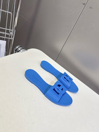 DG Cutout Slides