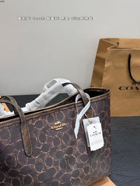 City Tote Bag