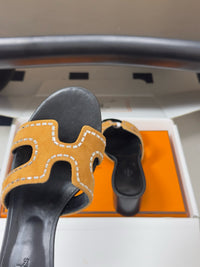 Oasis Sandals