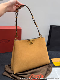 T Timeless Shoulder Bag
