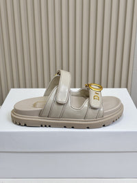 Dioract Sandals