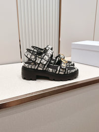 Dioract Sandals