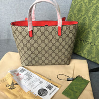 Supreme Tote