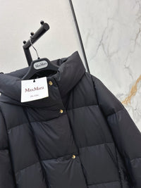 26S The Cube Down Puffer Coat