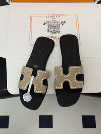 Oasis Sandal
