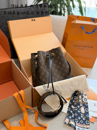 Néonoé MM Bucket Bag