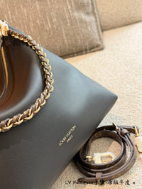 Multipass Bag