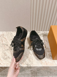 Sneakerina Sneakers