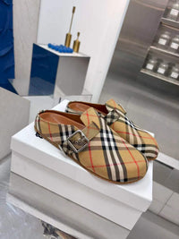 Urchin Clogs