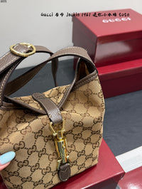 Jackie 1961 Bucket Bag