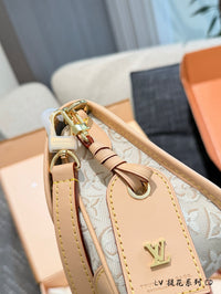 Diane PM Bag