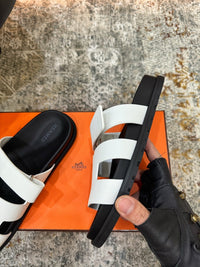 26FW Chypre Sandals