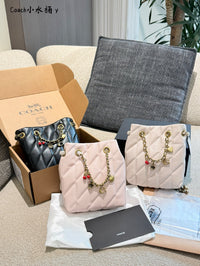 Jade Quilted Drawstring Bucket Bag