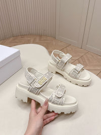 Dioract Sandals