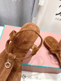 Mindil Suede Sandals