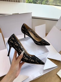 Adiorable Pumps