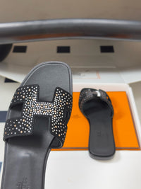 Oasis Sandals