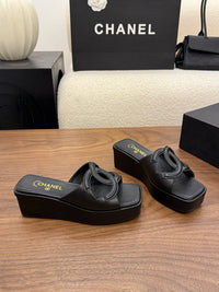 26S Platform Sandals
