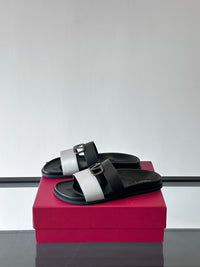 Garavani VLogo Calf Leather Slides