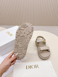 Dioract Sandals