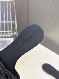DG Cutout Slides